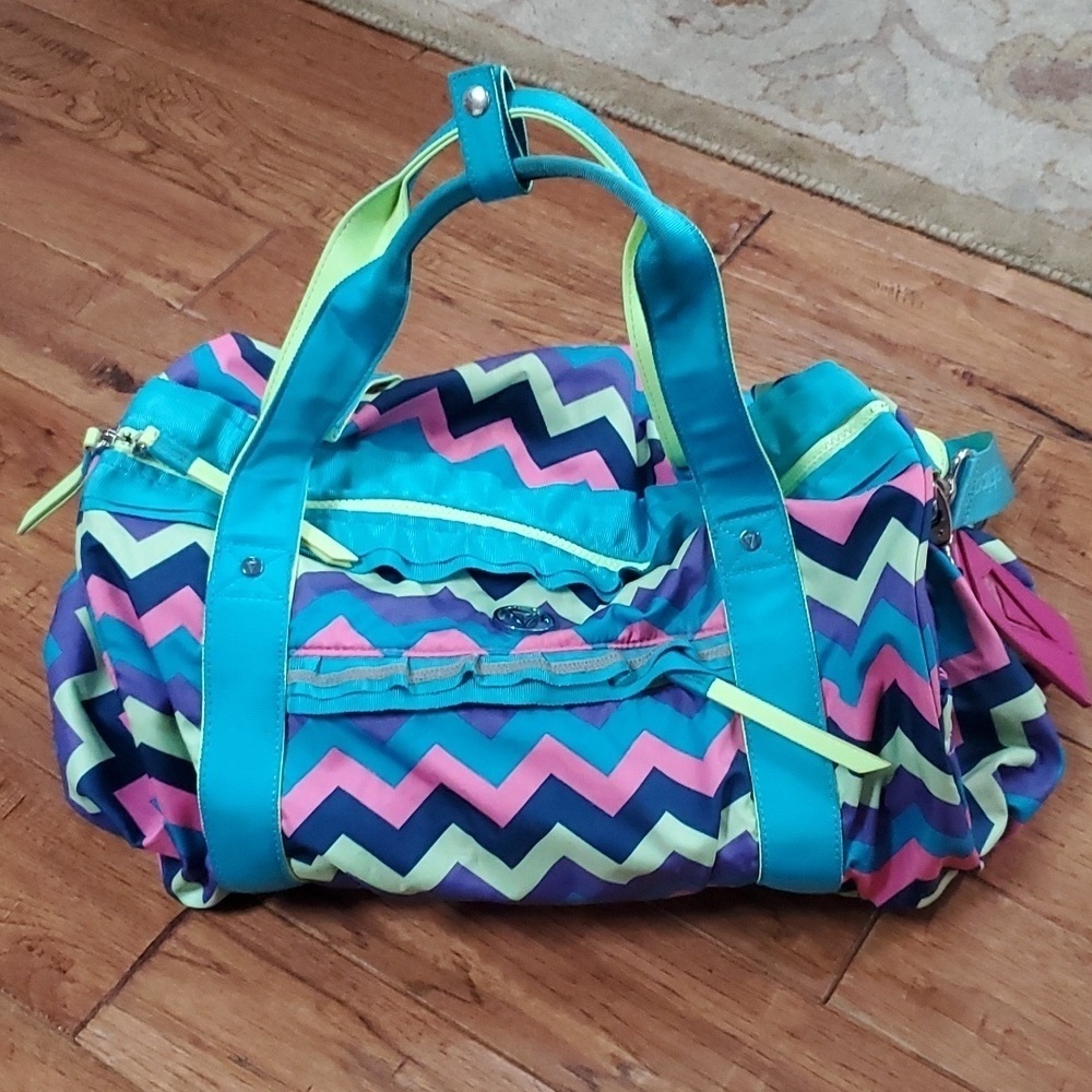 Ivivva athletica zigzag ruffle duffel bag